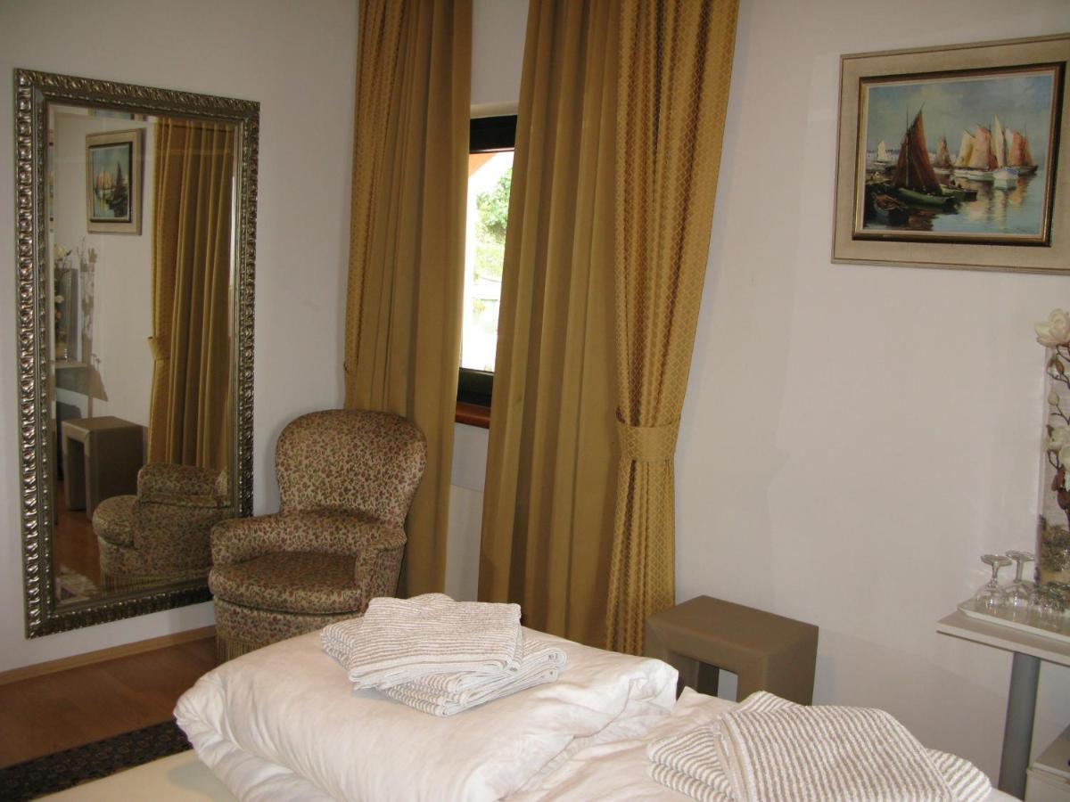 Bed And Breakfast Villa Iris Mošćenička Draga Eksteriør billede