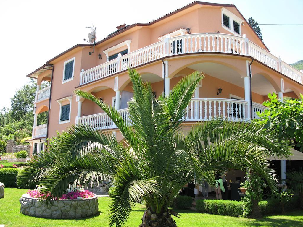 Bed And Breakfast Villa Iris Mošćenička Draga Eksteriør billede