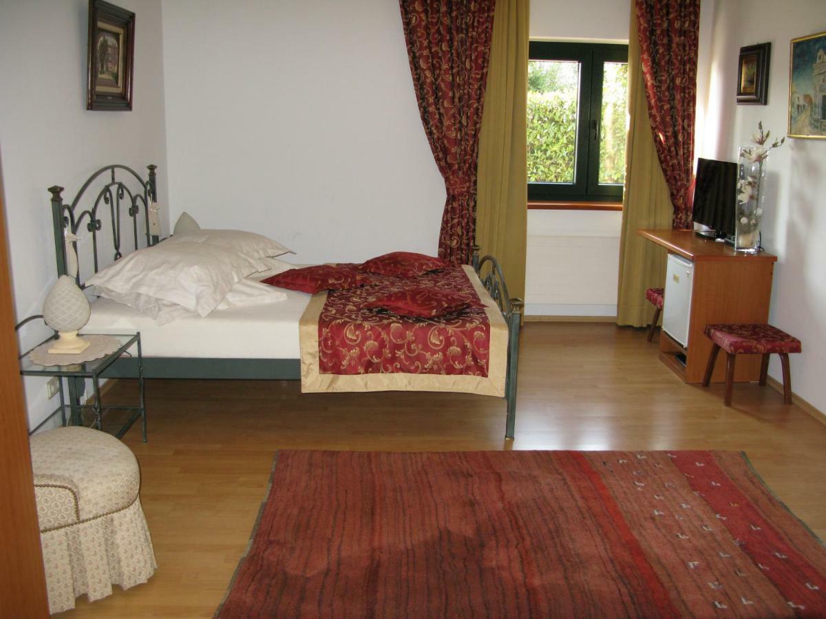 Bed And Breakfast Villa Iris Mošćenička Draga Eksteriør billede